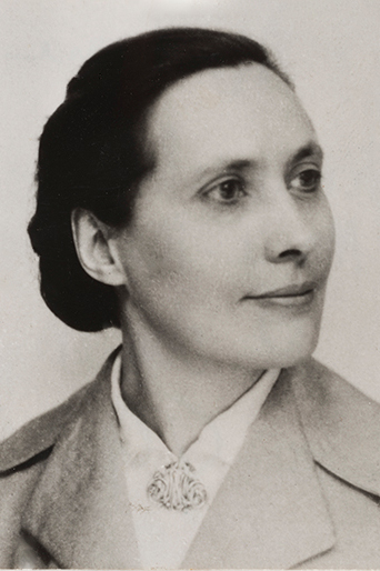 Marie-Madeleine Dienesch, bet rezistantez, dilennet da gannadez MRP Aodoù-an-Hanternoz e 1945. Kredad ar poltred : - © Assemblée nationale