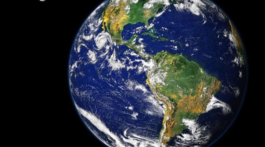La Terre vue du ciel. Source c2tm.overblog.com.