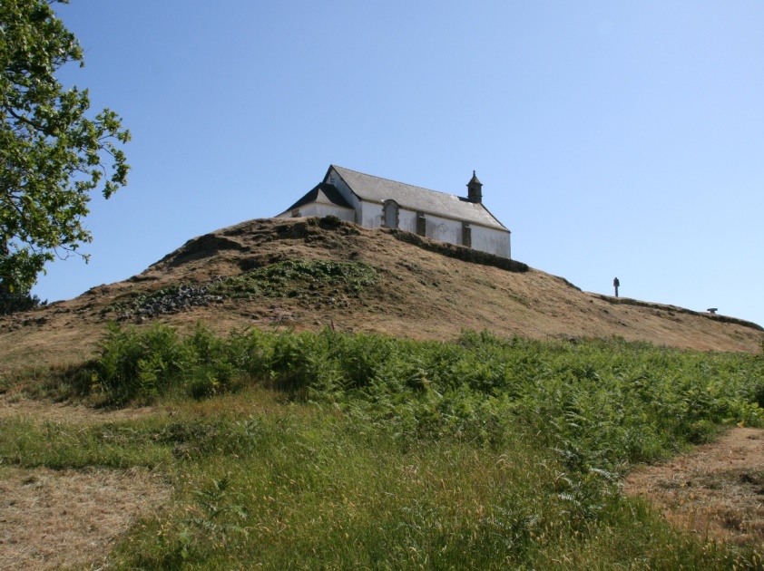 Tumulus Saint-Michel – Carnac (cairn tumulus) - Photo Philippe Gouezin