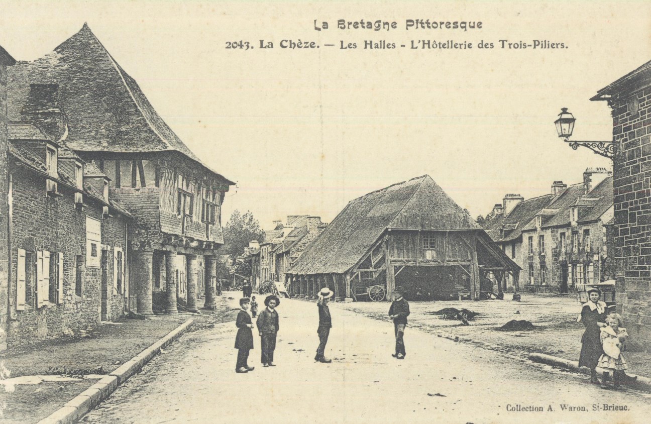 La Chèze (22), Les halles médiévales démolies en 1923, Col. part.